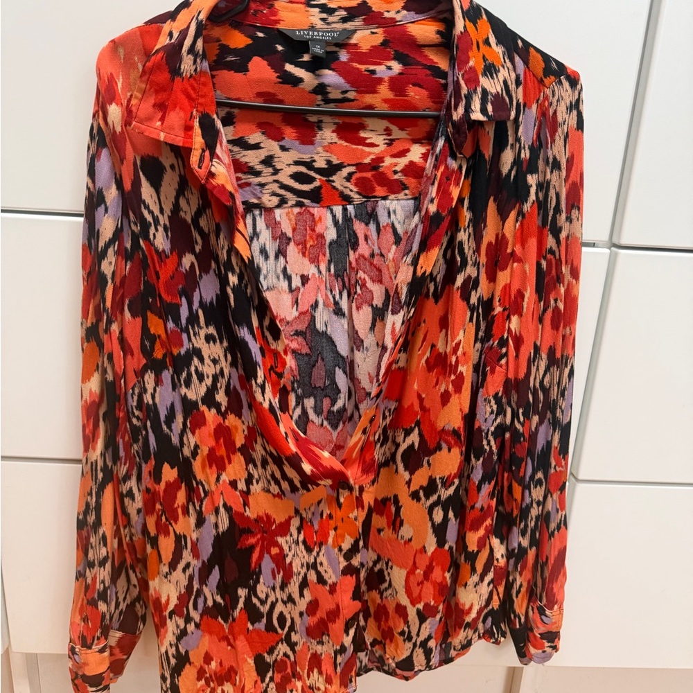 Liverpool Multicolor Floral V-Neck Blouse